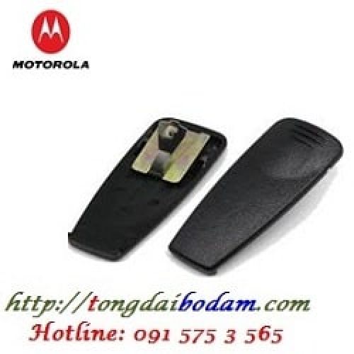 Bát cài pin máy bộ đàm Motorola (HLN9844A)
